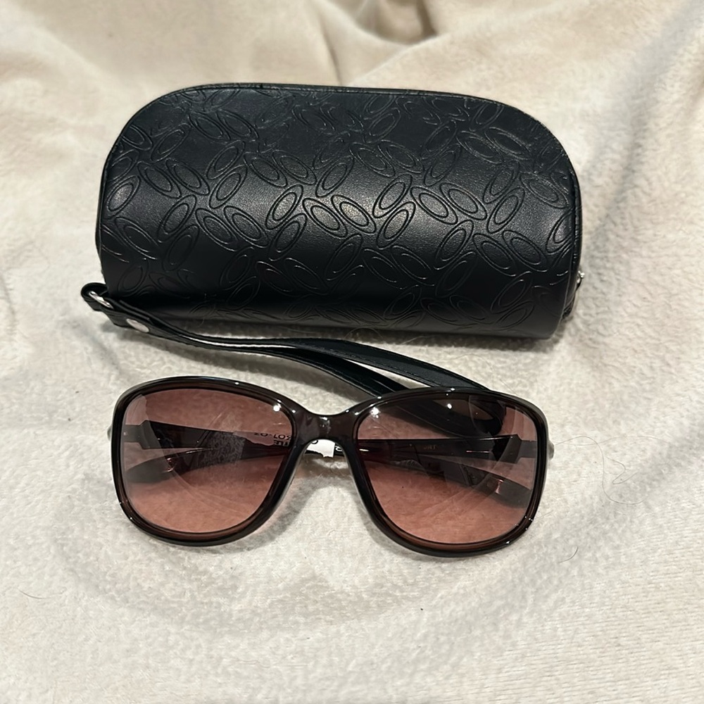 Women’s Oakley Cohort Sunglasses G40 Black Gradient Lenses with Amethyst Frame